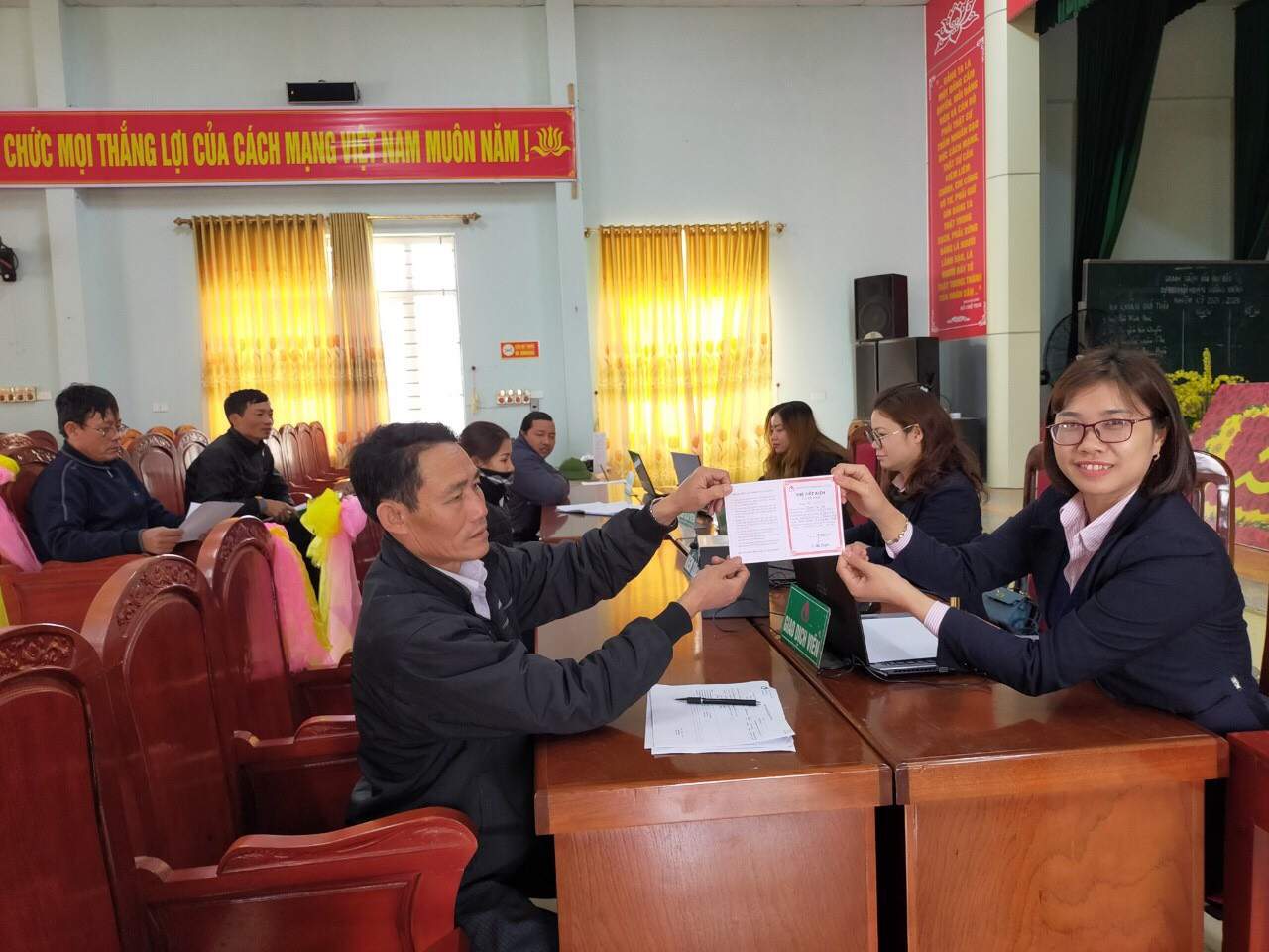 Gửi tiết kiệm tại ngân hàng chính sách xã hội 