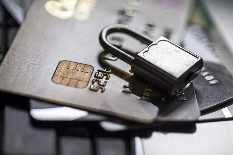Vì sao thẻ ATM Vietinbank bị khóa