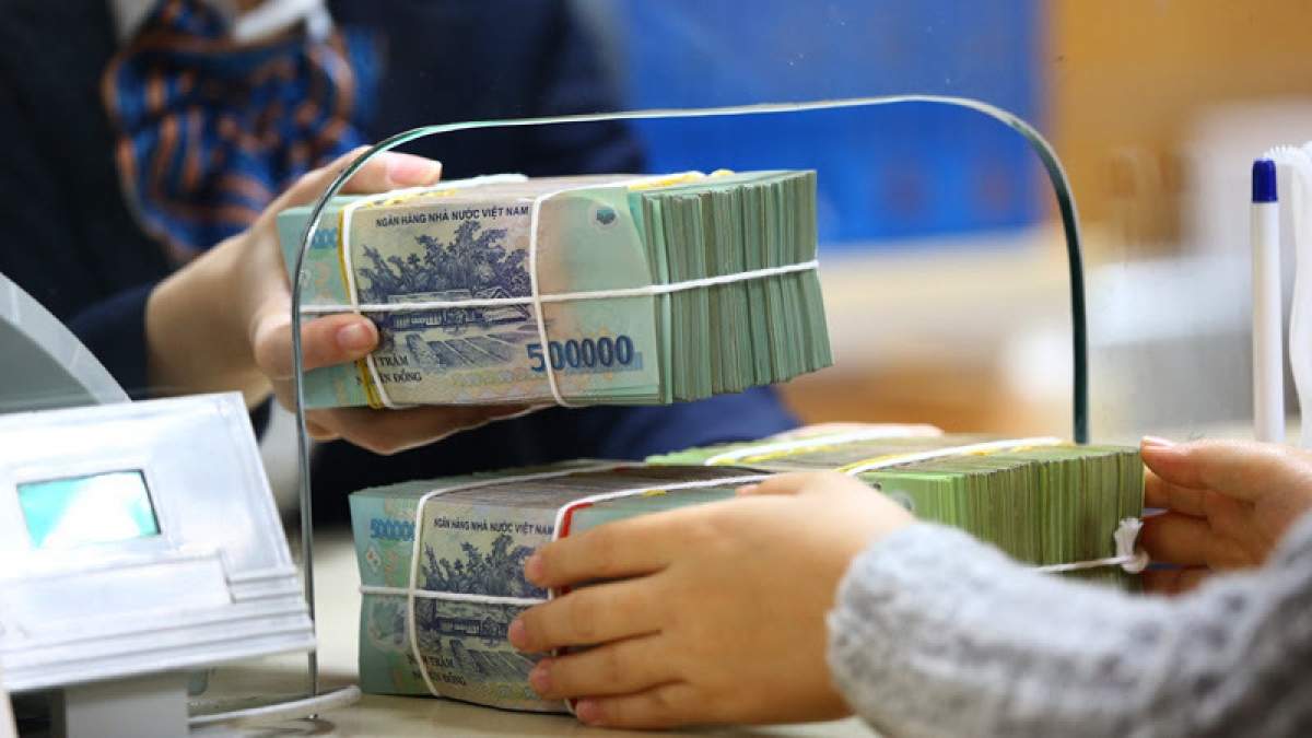 Ngân hàng tăng vốn điều lệ