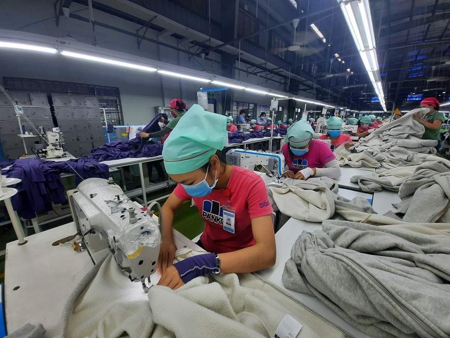 Nhận hỗ trợ bảo hiểm thất nghiệp