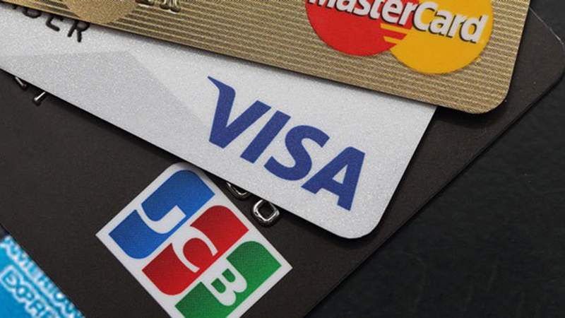 Thẻ JCB bị khóa có giao dịch được không