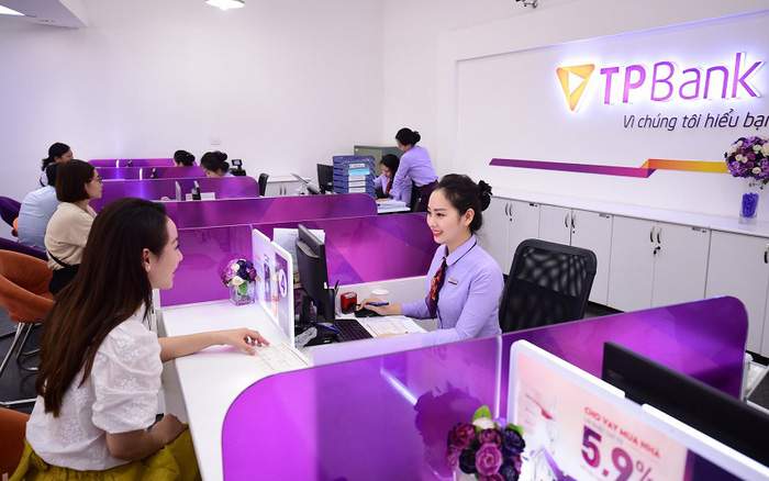 Mở khóa thẻ trực tiếp tại ngân hàng TPBank