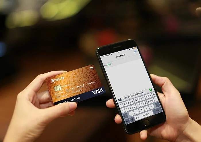 Khóa thẻ SCB qua tin nhắn 