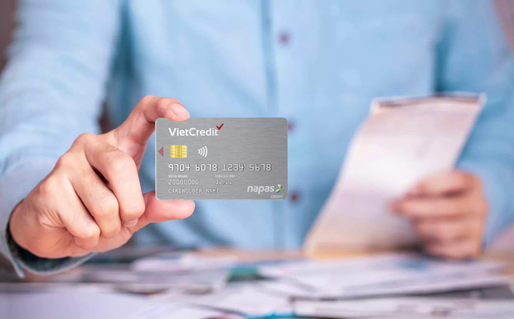 Thẻ VietCredit bị khóa có giao dịch được không