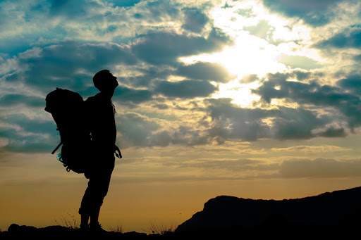 25 tuổi tiết kiệm được bao nhiêu tiền