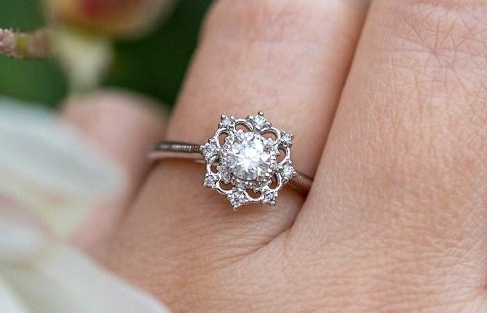 Vàng trắng làm trang sức rất đẹp